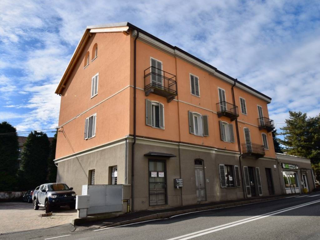 appartamento in vendita a Biella in zona Chiavazza