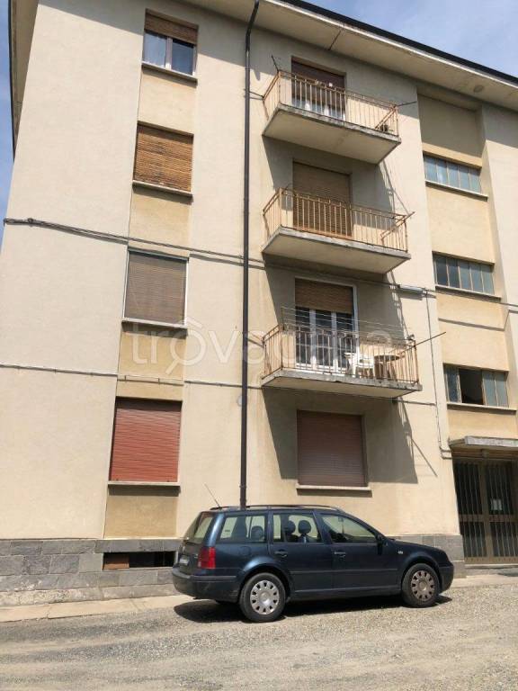 appartamento in vendita a Biella in zona Pavignano