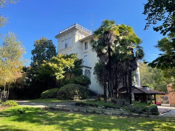 casa indipendente in vendita a Biella