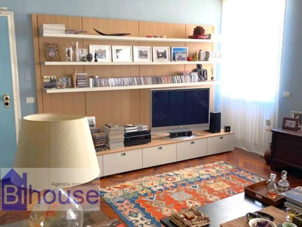 appartamento in vendita a Biella in zona Centro Città