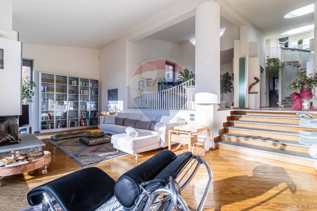 casa indipendente in vendita a Biella in zona Vaglio