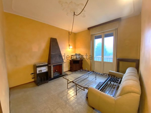appartamento in vendita a Biella in zona Centro Città