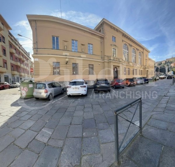 intera palazzina in vendita a Biella in zona Centro Città