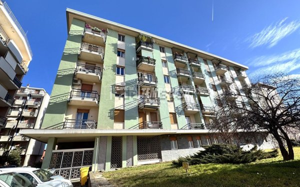 appartamento in vendita a Biella in zona Centro Città