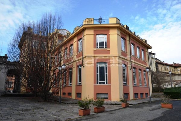 appartamento in vendita a Biella in zona Via della Repubblica