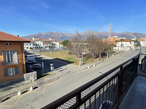 appartamento in vendita a Biella in zona Centro Città