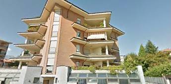 appartamento in vendita a Biella in zona Centro Città