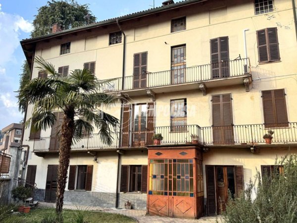 appartamento in vendita a Biella in zona Chiavazza