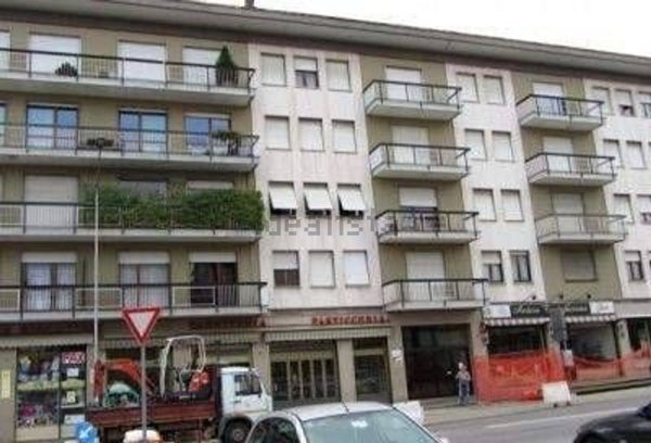 appartamento in vendita a Biella in zona Centro Città