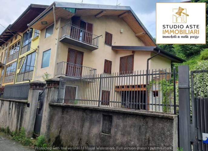 casa indipendente in vendita a Biella in zona Pavignano