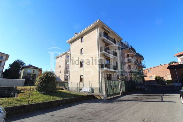 appartamento in vendita a Biella in zona Centro Città