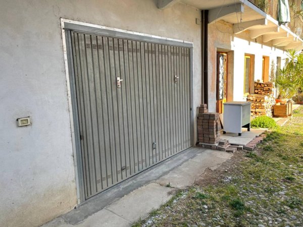 locale di sgombero in vendita a Biella