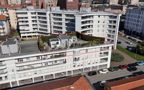 appartamento in vendita a Biella in zona Centro Città