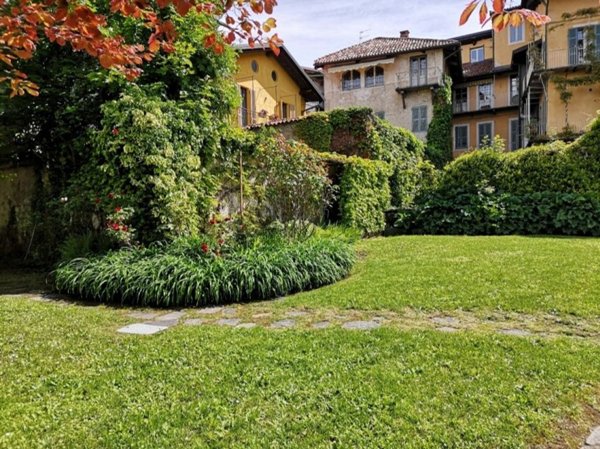 appartamento in vendita a Biella in zona Piazzo