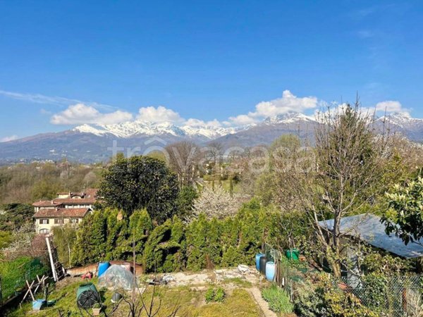 appartamento in vendita a Biella in zona Centro Città