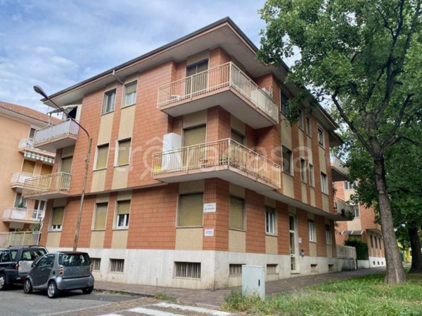 appartamento in vendita a Biella in zona Corso Europa