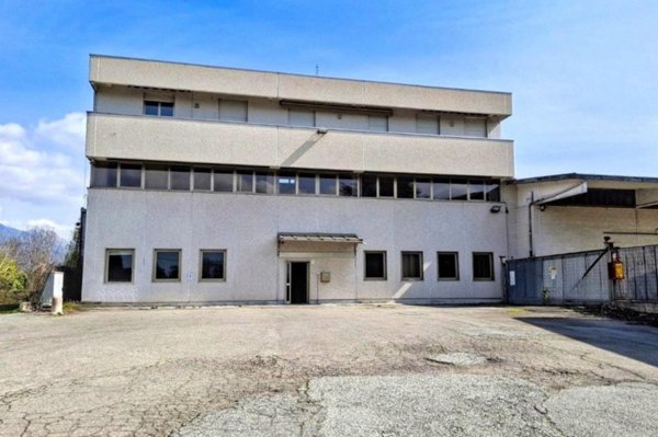 terreno edificabile in vendita a Biella in zona Oropa