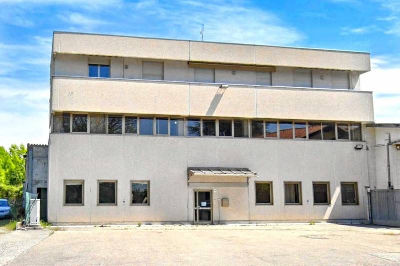 terreno edificabile in vendita a Biella in zona Cossila