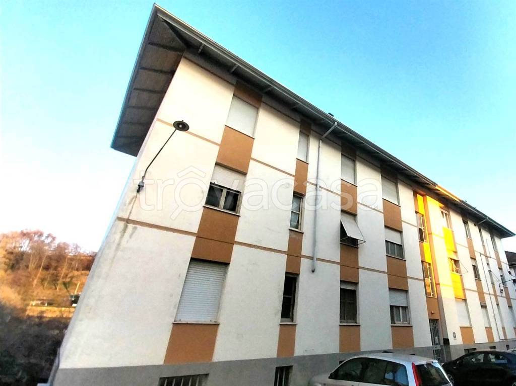 appartamento in vendita a Biella in zona Centro Città