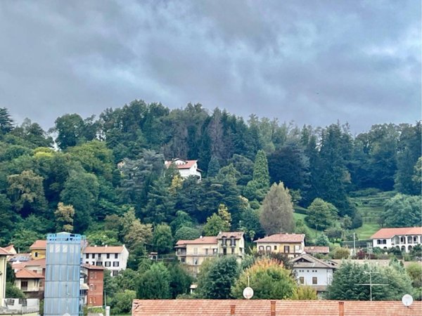 appartamento in vendita a Biella in zona Chiavazza