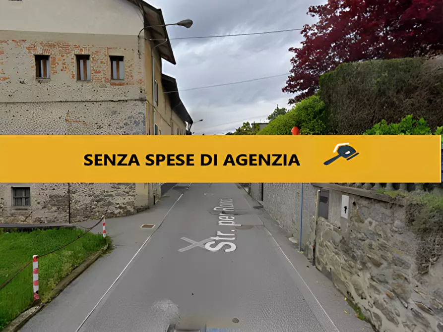 casa indipendente in vendita a Biella in zona Chiavazza