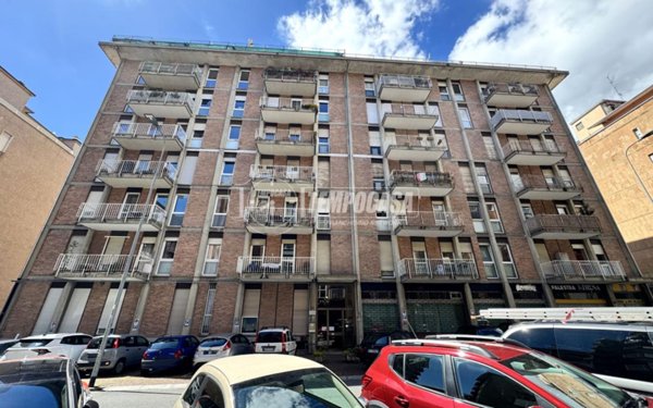appartamento in vendita a Biella in zona Centro Città