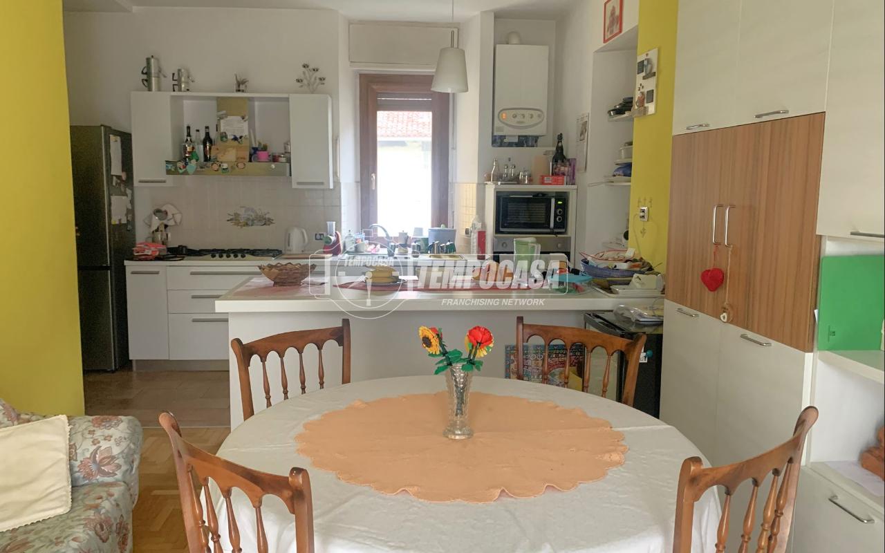 appartamento in vendita a Biella in zona Chiavazza