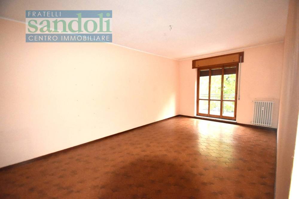 appartamento in vendita a Biella in zona Viale Roma