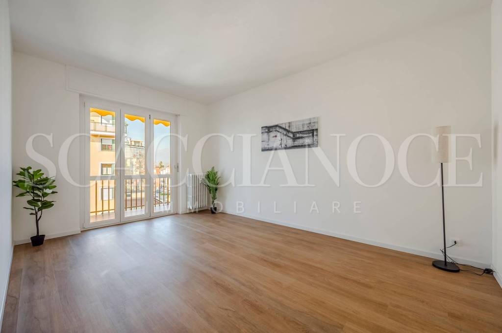 appartamento in vendita a Biella in zona Centro Città