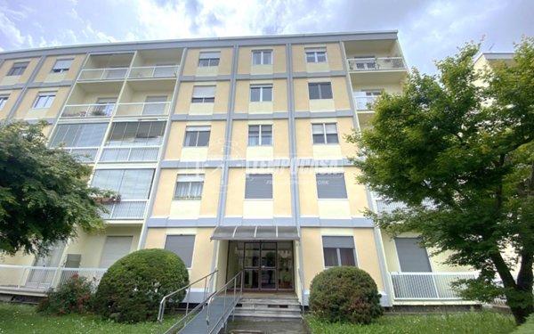 appartamento in vendita a Biella in zona Centro Città