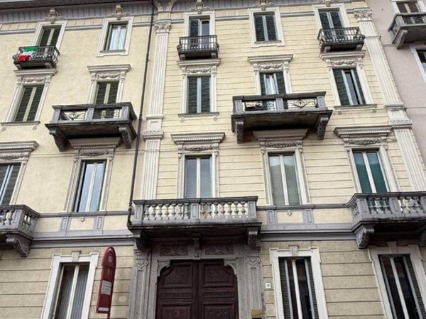 appartamento in vendita a Biella in zona Centro Città
