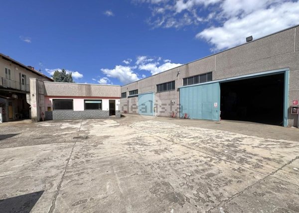 capannone in vendita a Biella