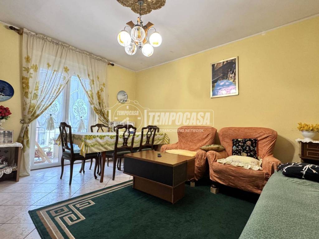 appartamento in vendita a Biella in zona Pavignano