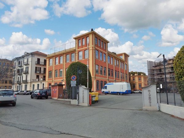 appartamento in vendita a Biella in zona Centro Città