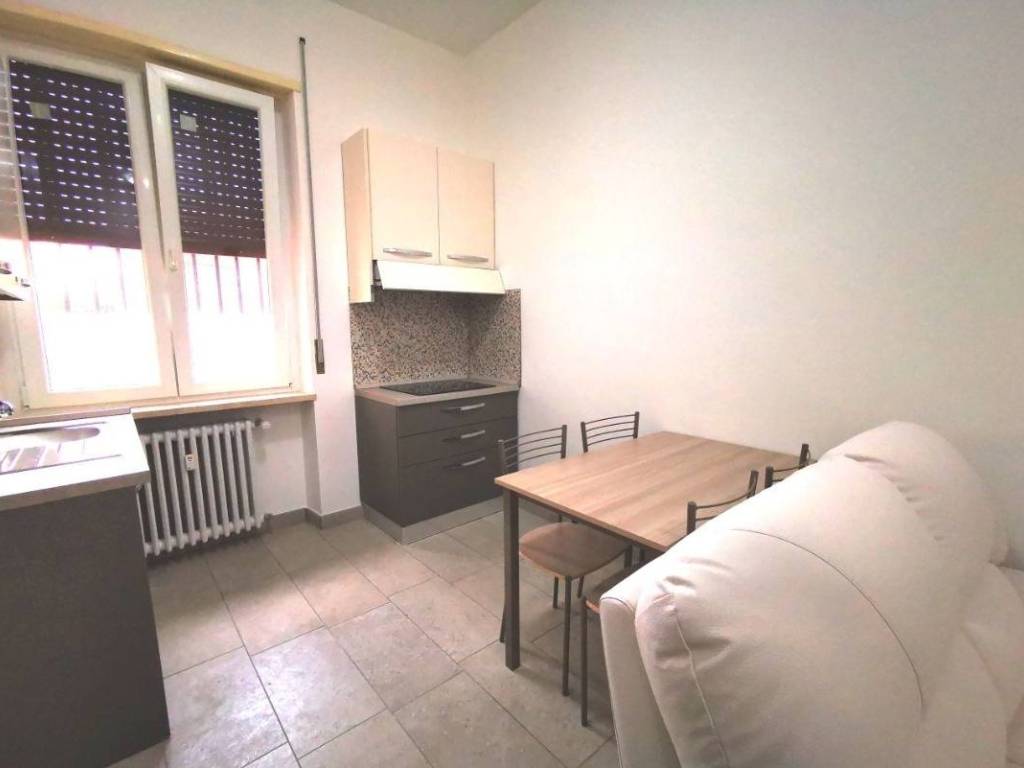 appartamento in vendita a Biella in zona Centro Città