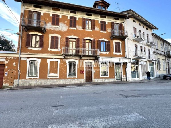 negozio in vendita a Biella in zona Chiavazza