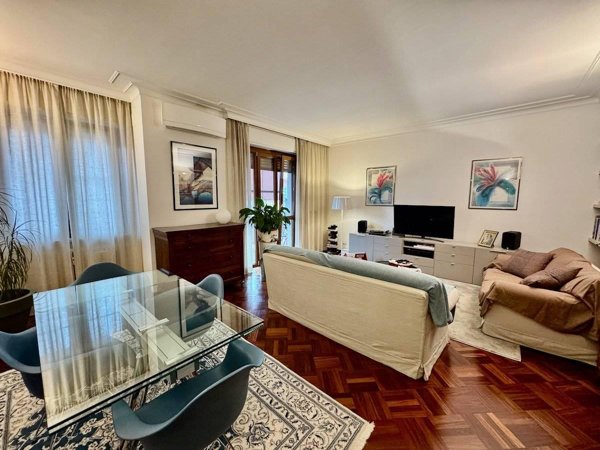 appartamento in vendita a Biella in zona Centro Città
