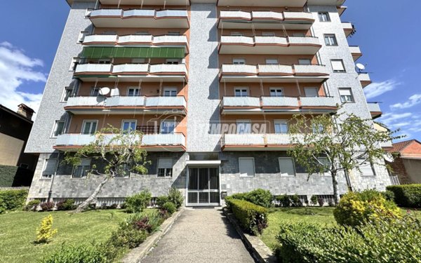 appartamento in vendita a Biella in zona Centro Città