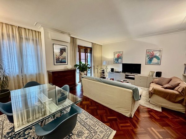appartamento in vendita a Biella in zona Centro Città