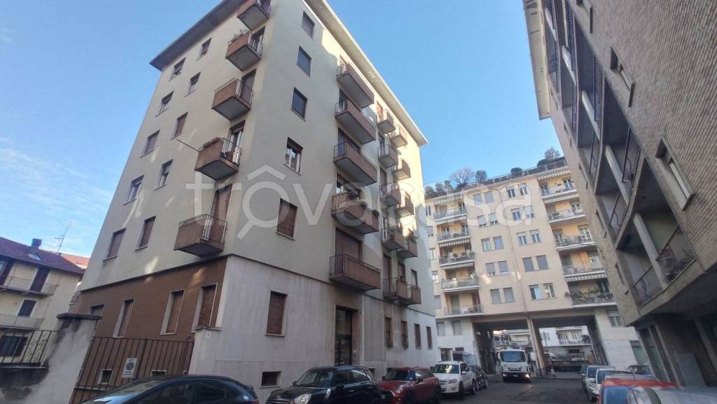 appartamento in vendita a Biella in zona Centro Città