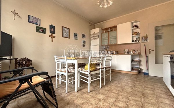 appartamento in vendita a Biella in zona Centro Città