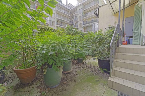 appartamento in vendita a Biella in zona Centro Città