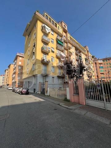 appartamento in vendita a Biella in zona Centro Città