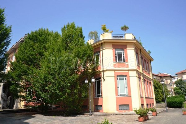 appartamento in vendita a Biella in zona Centro Città
