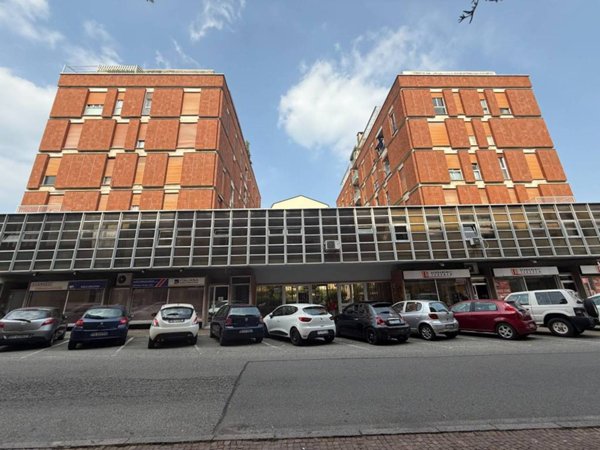 appartamento in vendita a Biella in zona Centro Città