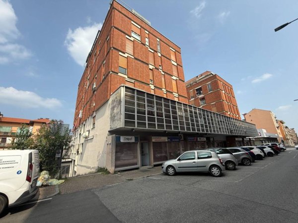 appartamento in vendita a Biella in zona Centro Città