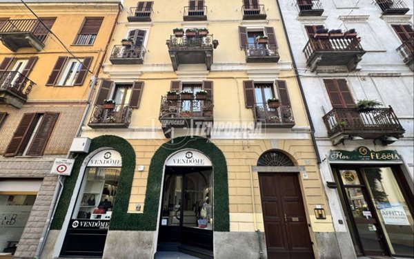 appartamento in vendita a Biella in zona Centro Città