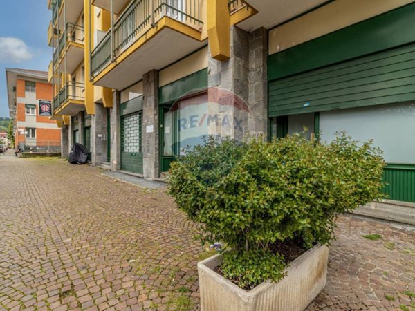 negozio in vendita a Biella in zona Chiavazza