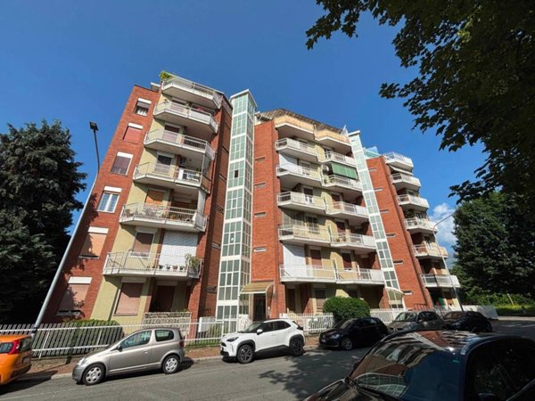 appartamento in vendita a Biella in zona Centro Città