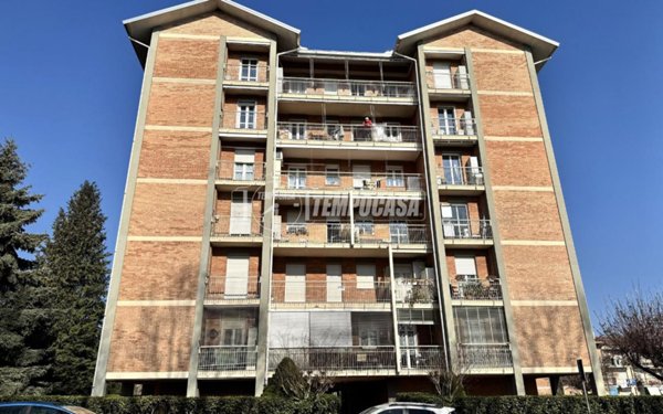 appartamento in vendita a Biella in zona Centro Città